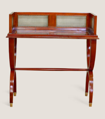 MAHOGANY & BRASS STANDING COCKTAIL TABLE