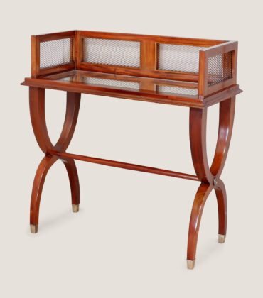 MAHOGANY & BRASS STANDING COCKTAIL TABLE