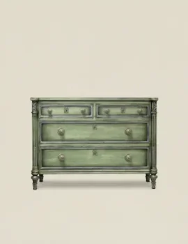 The Montclair Chest
