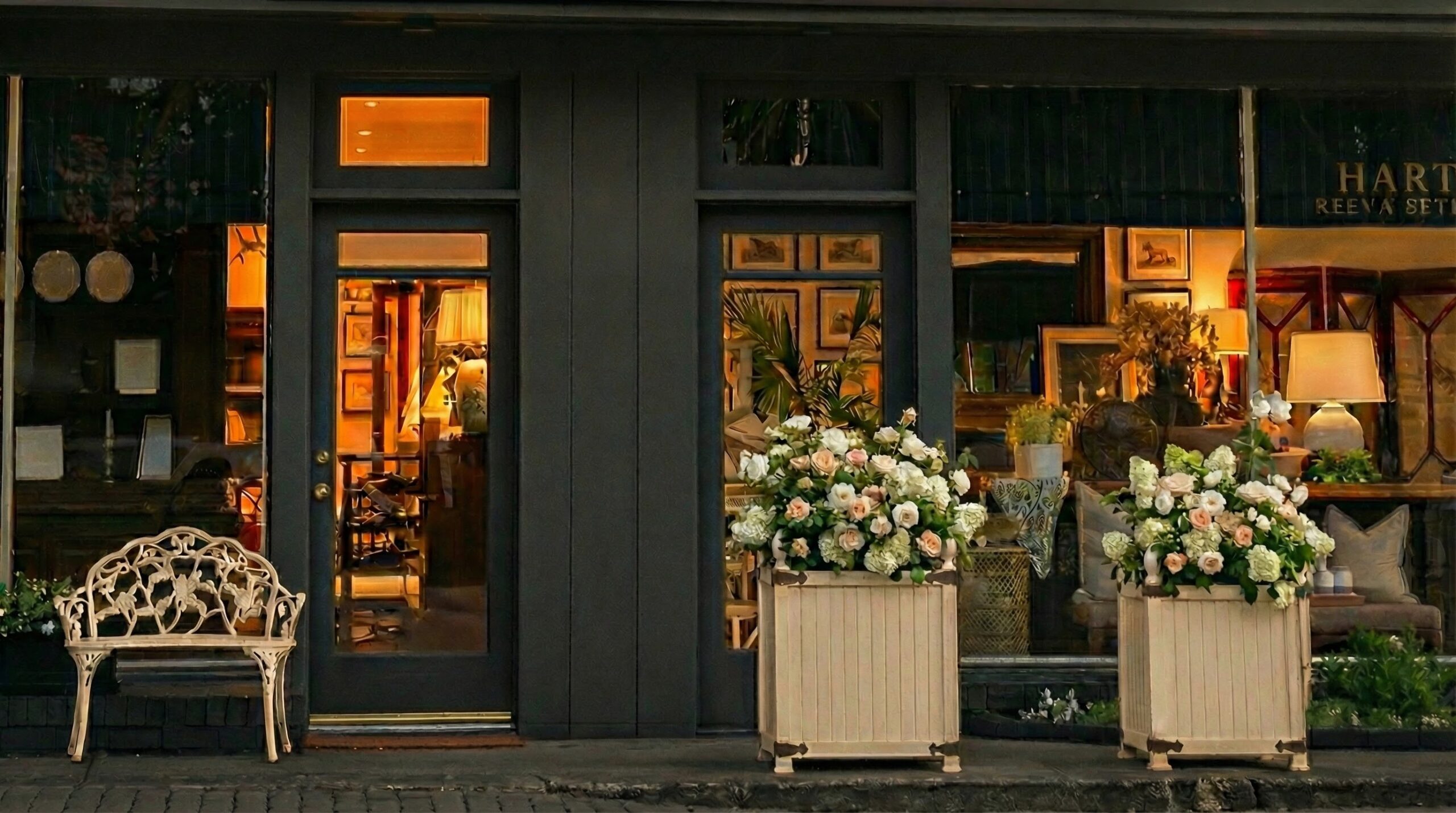 Store Image Front Website Desktop