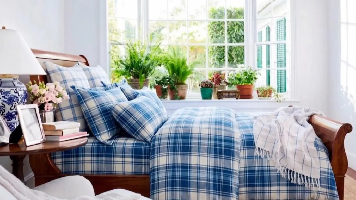 Primary bedroom by Reeva Sethi Home